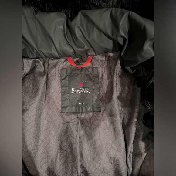 Women’s Coat Size XS/S - Picture 4 of 4